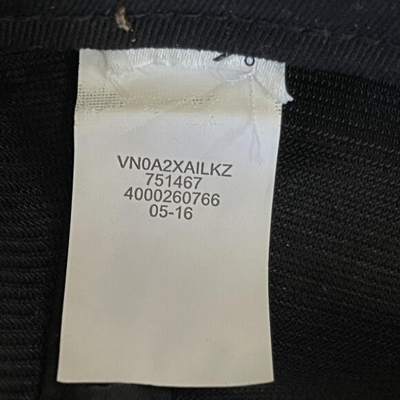 Vans Hat Cap Strap Back Embroidered Mens Classic Skate Streetwear VN0A2XAILKZ - Picture 6 of 7